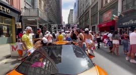Dominican Day Parade marks 40th annual celebration in New York City
