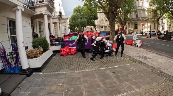 Cyclist wearing GoPro camera helps police arrest suspect who attempted to escape