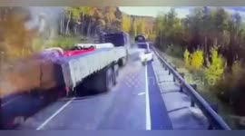 Truck with faulty brakes causes massive accident in Russia