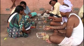 Huge crowd of devotees after a gap of two years in the fortnight-long Pitrupaksha fair in Northern India