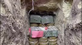 Ukrainian soldiers clear 650 kg of explosives from dam that could have caused inestimable damage