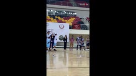 Muse tackles embarrassing moment with utmost grace while walking a ramp