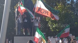 Iranian diaspora descends on London with flags against regime