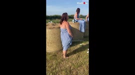 Bridesmaid's idea for a cool photo puts her in an embarrassing spot
