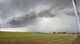 Violent orage dans l’Eure le 23 octobre 2022, l’orage ayant engendré l’outbreak de Tornades dans le Nord de la France.