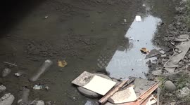 Thailand increases fines for canal littering amid worsening floods