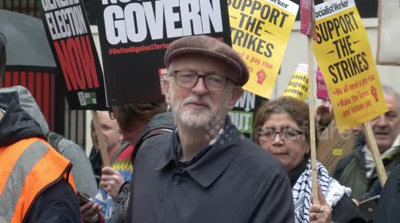 “Tories out!” Jeremy Corbyn joins thousands on a protest in London, demanding a General Election