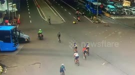 Car crashes into a cyclist at Harmoni, Central Jakarta, driver flees