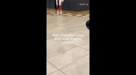 A toddler makes her mom proud with a cute little act of kindness!