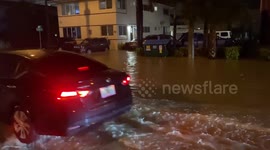 Hurricane Nicole: Coastal flooding hits Florida, US