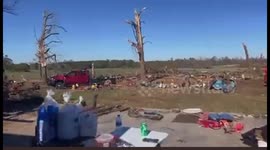 Clarksville, TX tornado cleanup