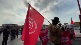 Anti-government protesters hold rally amid anger at APEC summit in Thailand