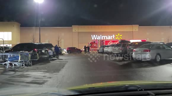 Let the holidays begin with the Coca Cola Holiday 18 wheeler Caravan