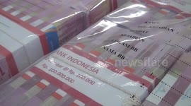 Central Jakarta Metro Police Arrest Two Perpetrators of Counterfeit Money, as evidence of Rp2 billion.