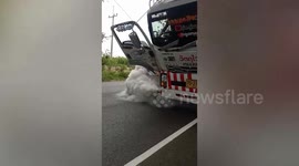 Panicked driver rushed to turn off scary overheating oil truck’s engine