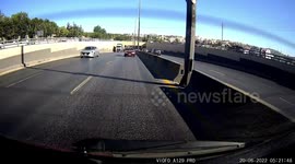 Reckless Driving: Truck smashes cars wing mirror as traffic builds up (Dashcam Video)