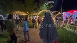 Muslims and Christians enjoy Christmas festival together in Philippines