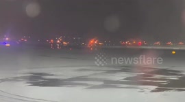 Gatwick Airport runway shut down due to heavy snowfall
