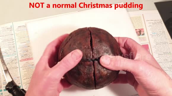 Man makes edible Christmas Pudding Rubik's Cube Puzzle