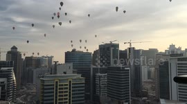 Hot air balloons fill skies above Dubai