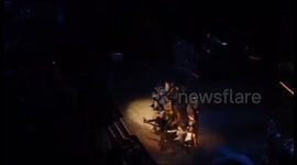 Madonna launches rant after appearing on stage late