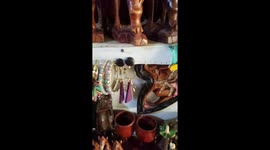 For art lovers: beautiful and exotic African craft earrings that dazzle the senses