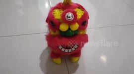 Celebrate the Lunar Year with this mini lion dance