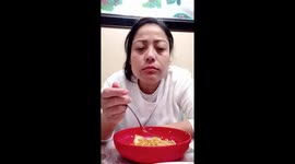 Eating spicy food makes me want to eat more