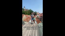 Real-life '50 First Dates': Woman falls back in love with partner after losing memory