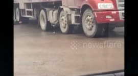 Man lies under truck after failing 5 times for faking being run over