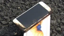 Charging iPhone 6s leads to fire
