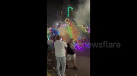 Float catches fire during Mardi Gras parade In New Orleans, US