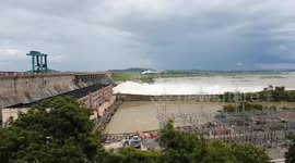 Hirakud dam world largest longest dam Hirakud Dam Man Power Plant in Odisha