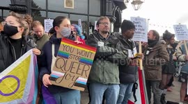 Pro LGBT Protesters surround Honor Oak Pub to stop Far Right from interfering another drag story time