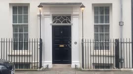 Downing Street lights left on during day as Jeremy Hunt decides to extend energy bill help or not