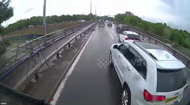 Close Call: Driver Being Petty After Cutting Off a Vehicle on The Motorway