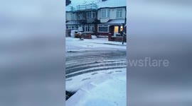 South of England wakes up to snow as cold snap begins to sweep the UK