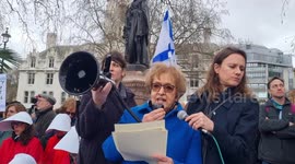 Dame Margaret Hodge speaks at London protest for Israeli democracy