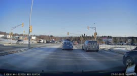 Close Call: Vehicle Obstructs Fire Engine From Advancing Through Traffic