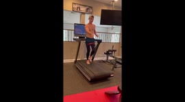 Man leaves internet horrified with extreme workouts – you have to see it to believe it Part 1/3