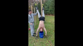 Man leaves internet horrified with extreme workouts – you have to see it to believe it Part 2/3