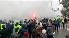 Metro Istanbul employees have fiery protest due to wage issues in Turkey