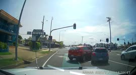 Road Rage: Scary Situation Unfolds as Man Crashes Into Car Intentionally in a Fit of Rage