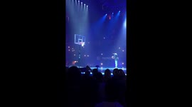 Crowd goes wild as fan nails half-court basketball shot to win $25k at Drake and Migos show
