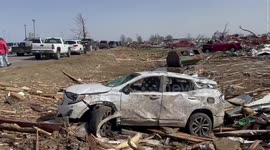 Video shows devastation from tornado in Rolling Fork, Mississippi