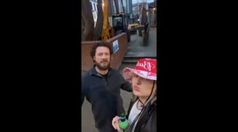 'Best of British banter': UK singer has bizarre encounter with man