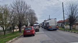 Thousands of farmers are protesting in Bulgaria and Romania