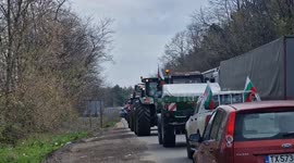 Thousands of farmers are protesting in Bulgaria and Romania
