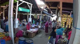 Traveling at Jangkang Traditional Market