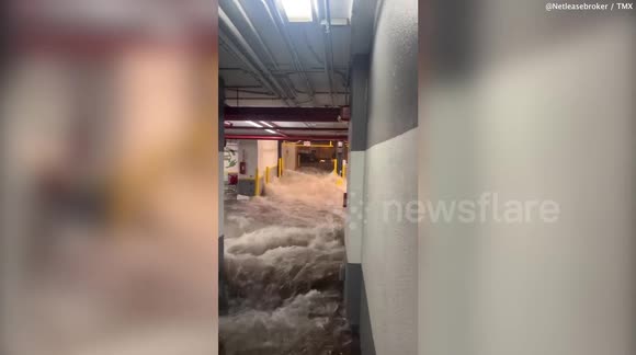 Video shows severe flooding in Fort Lauderdale parking garage - Buy